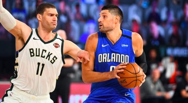 开云官网-雄鹿鏖战魔术，范弗利特扛起全队